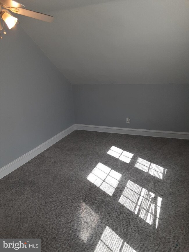 18 Walnut Ave, Pitman, NJ 08071 - photo 5