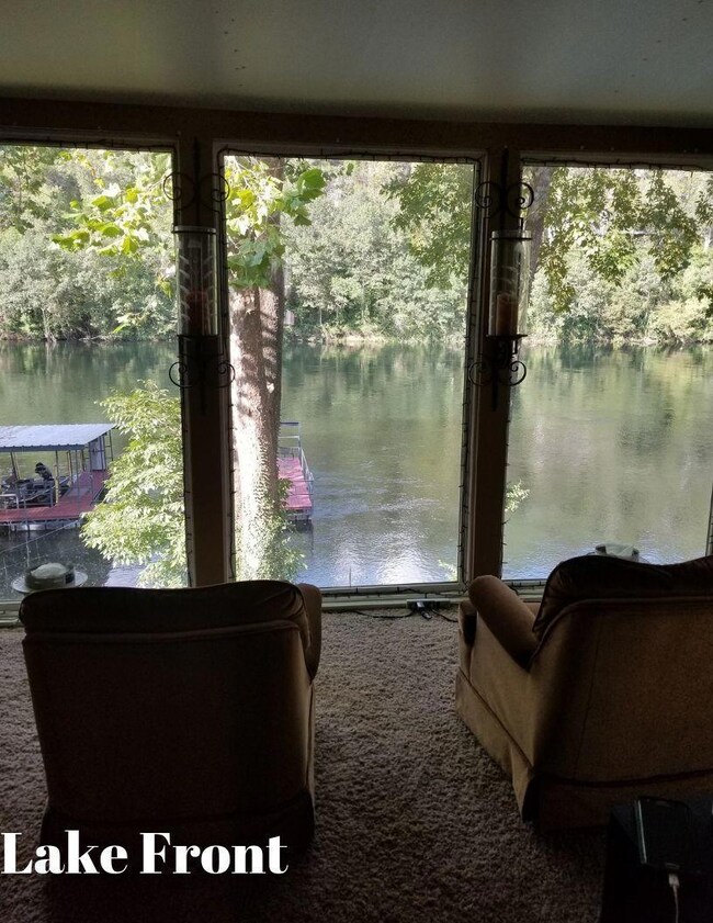 LAKE FRONT