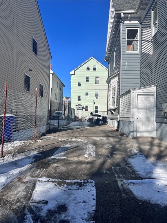 181 Reynolds Ave unit 2, Providence, RI 02905 - photo 3