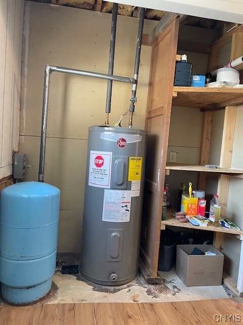 Laundry/utility room.