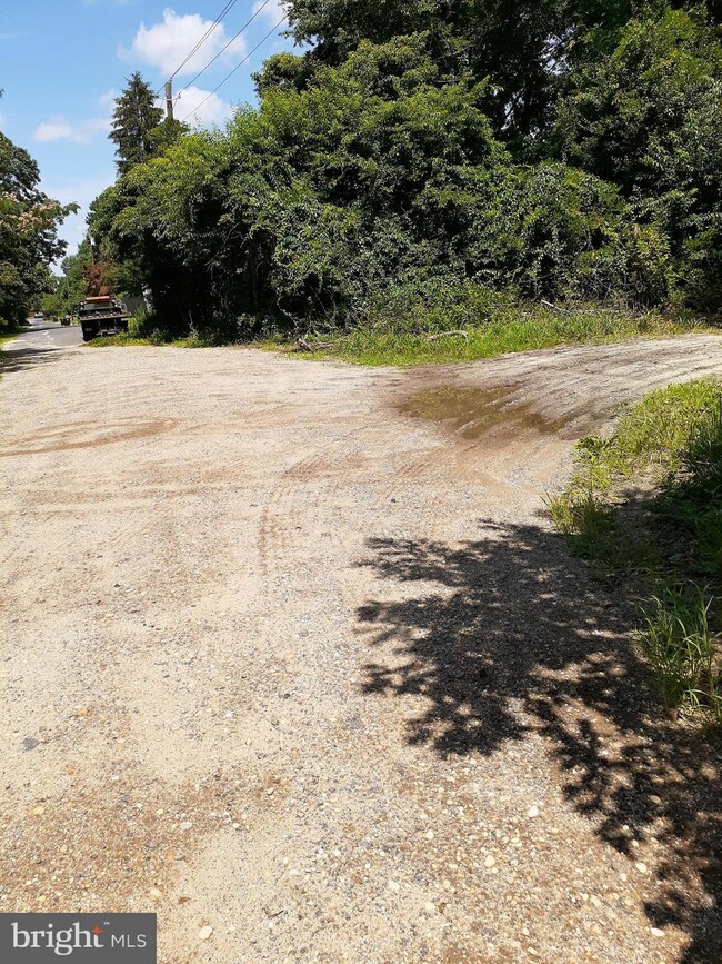 2324 Anderson Ave, Atco, NJ 08004 - photo 3