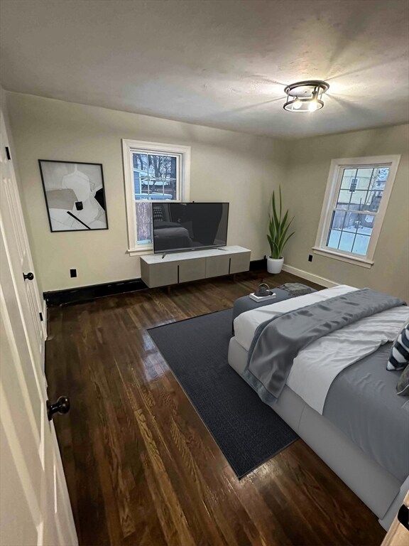 208 East St, Ludlow, MA 01056 - photo 4