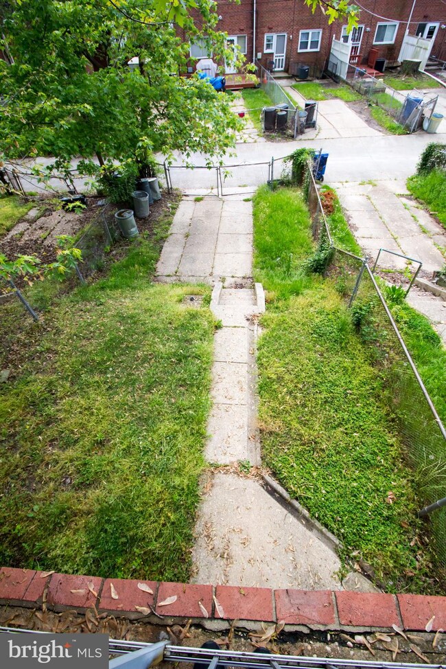 1307 Halstead Rd, Parkville, MD 21234 - photo 4