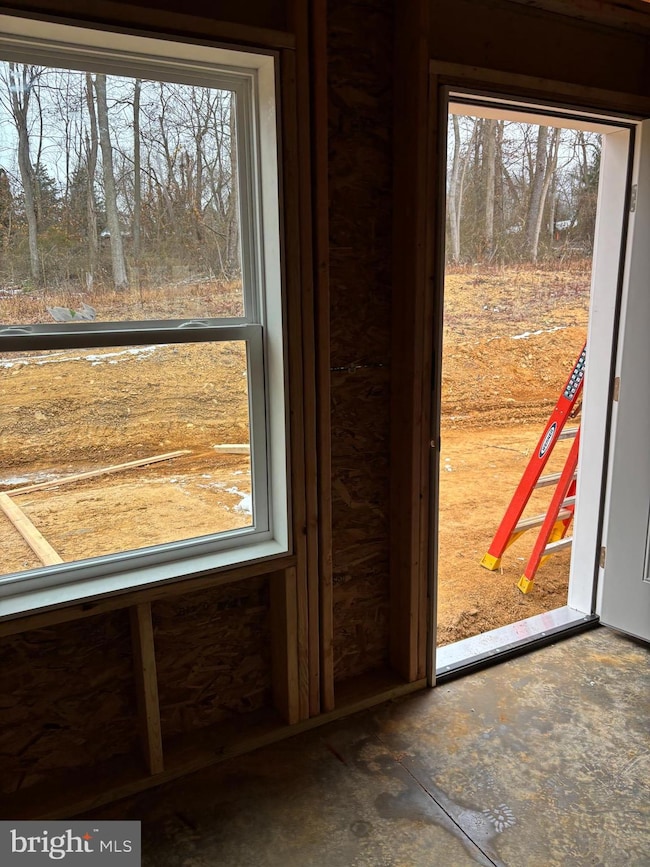 212 Grace Ann Ct, Fayetteville, PA 17222 - photo 2