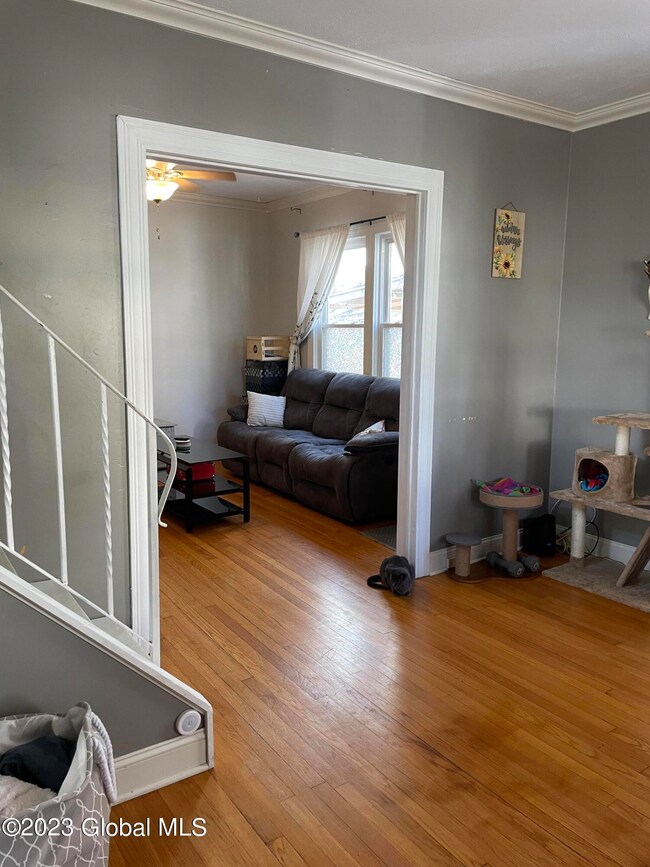 118 Swan St, Schenectady, NY 12302 - photo 5