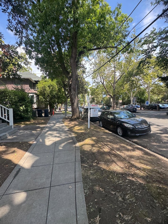 1214 23rd St, Sacramento, CA 95816 - photo 6