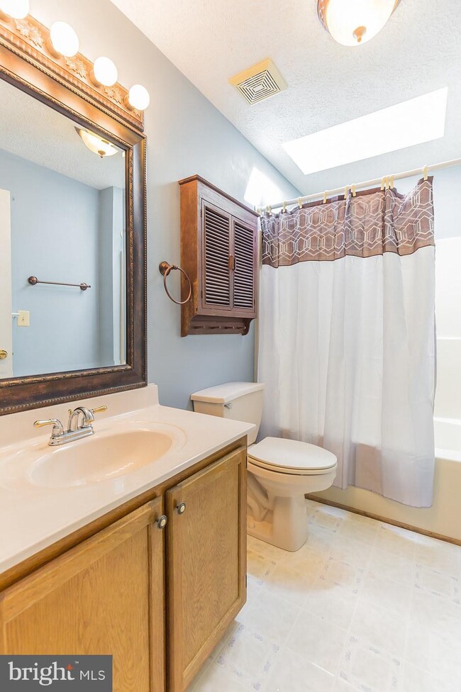 35755 Aviation Yacht Club Rd, Mechanicsville, MD 20659 - photo 6