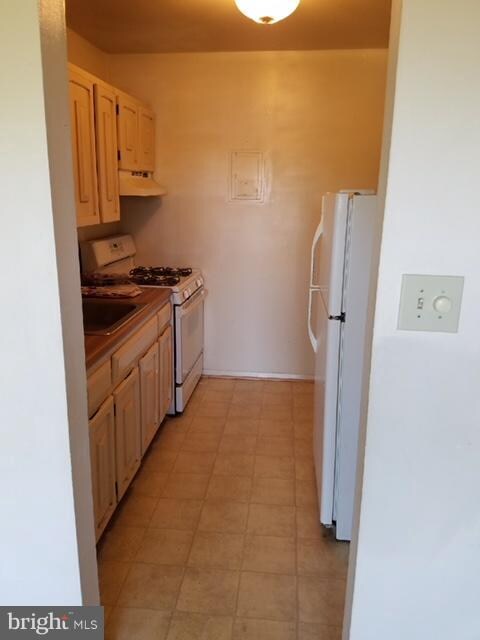 3752 Bel Pre Rd unit 12, Silver Spring, MD 20906 - photo 4