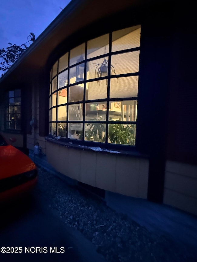 429 W 5th St, Perrysburg, OH 43551 - photo 3