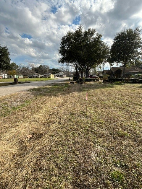 LT 18 - 22 BLK 31 Sunnyhill St, Houston, TX 77088 - photo 7