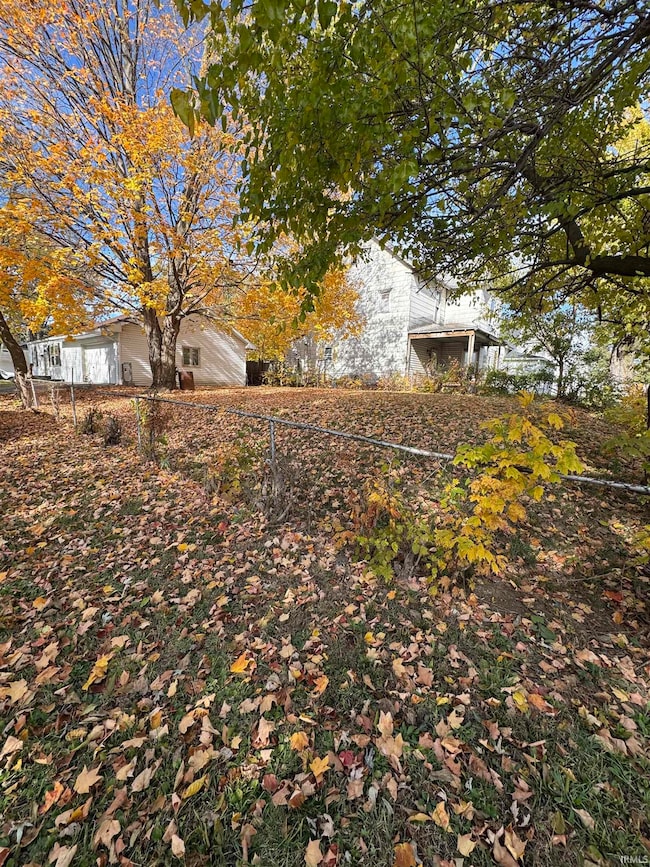 226 E 16th St, Muncie, IN 47302 - photo 4