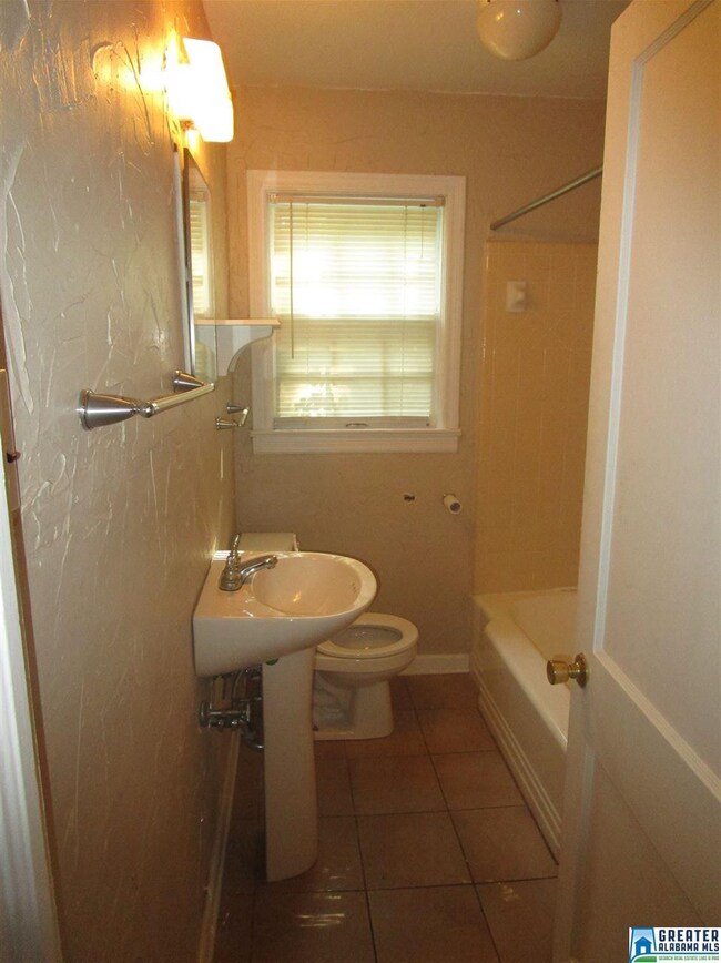 405 Cliff Place, Birmingham, AL 35209 - photo 5