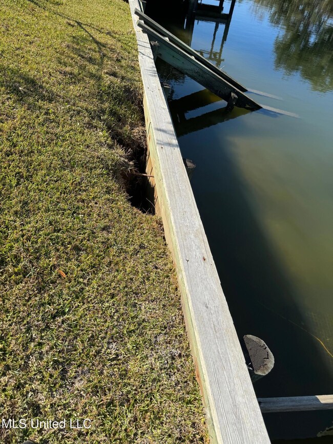 lot 11 water PC