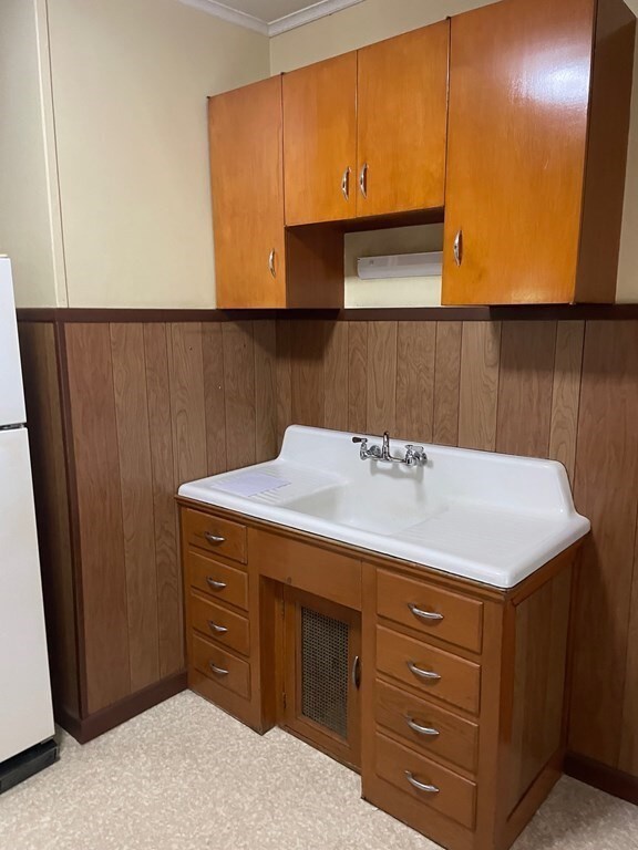 6 Spring St, Turners Falls, MA 01376 - photo 4