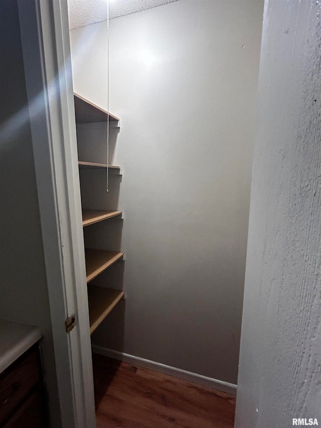 3417 Baskin Ridge unit 10, Peoria, IL 61604 - photo 6