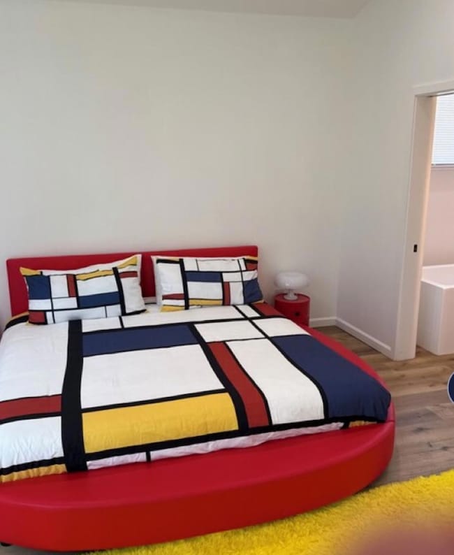 1013 Gardner St E, Wayzata, MN 55391 - photo 2