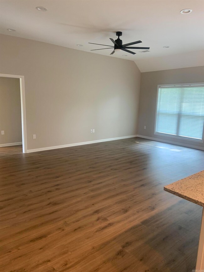 1909 N 26th St, Paragould, AR 72450 - photo 3