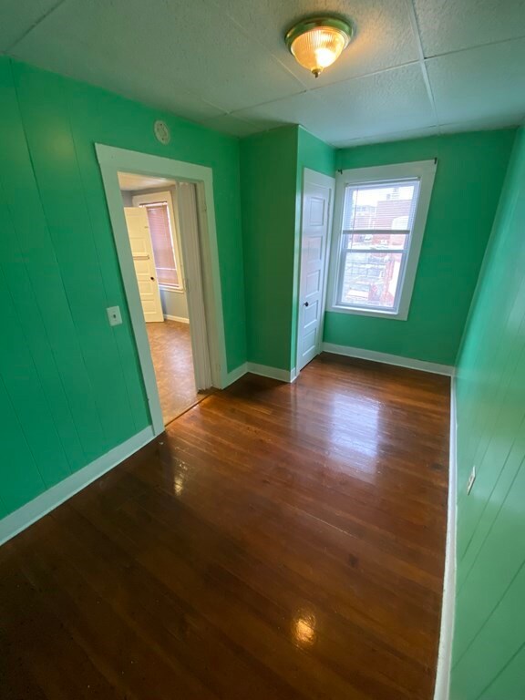 26 Brow St unit 2W, Fall River, MA 02721 - photo 7
