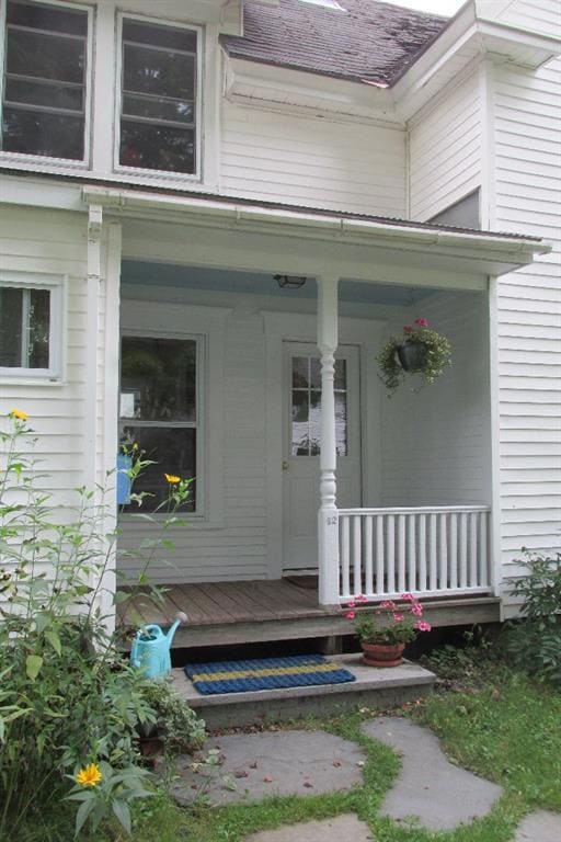 New entrance door on side entrance