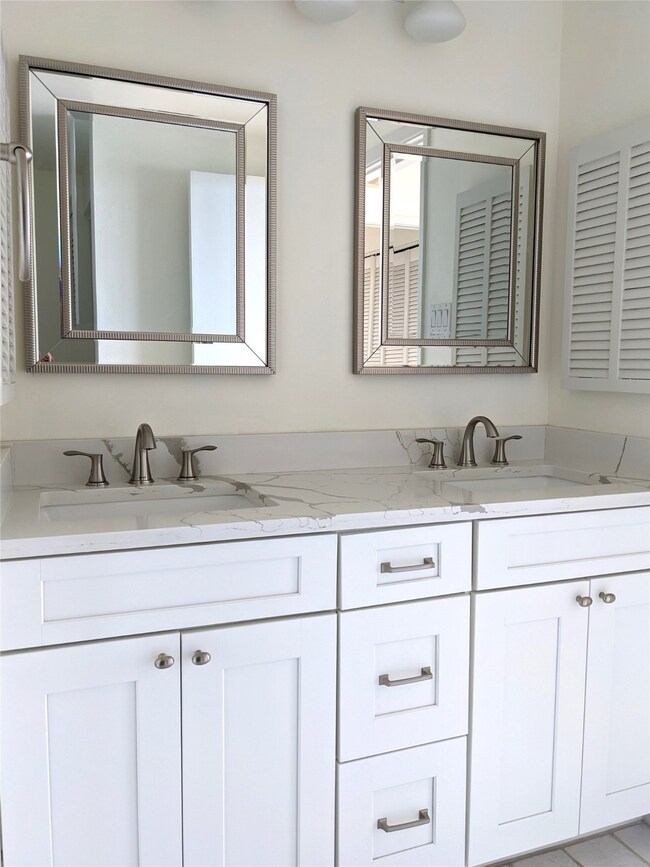 The Woodway Highrise unit 1406, Houston, TX 77056 - photo 6