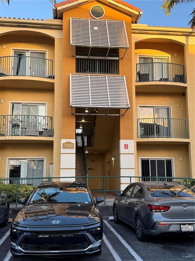 7350 NW 114th Ave unit 301, Doral, FL 33178 - photo 2