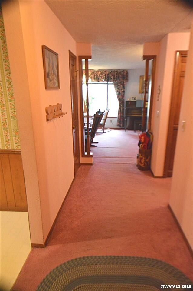 5582 Kafir Dr NE, Keizer, OR 97303 - photo 4