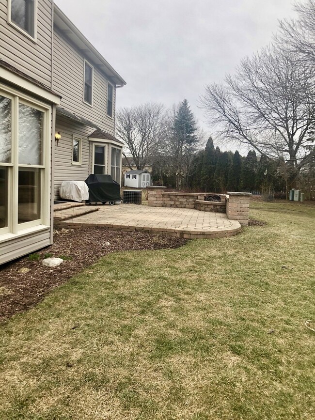 2528 Ryan Ct, Naperville, IL 60564 - photo 5