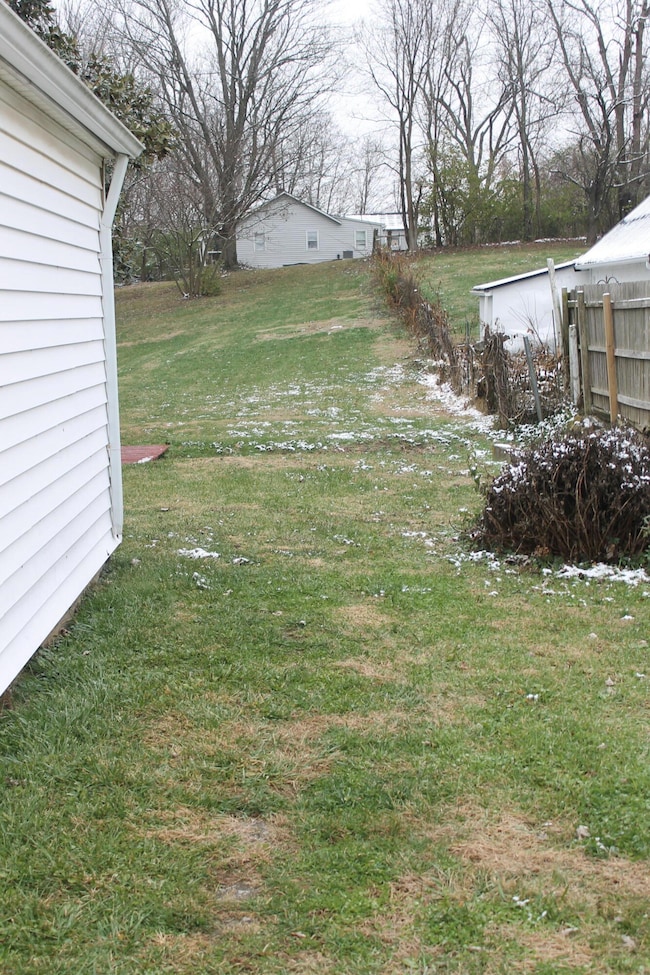 209 Boggs Ln, Richmond, KY 40475 - photo 2