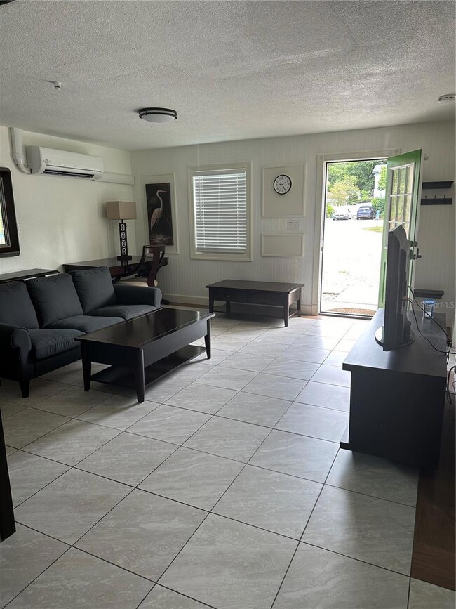 1105 Turner St unit 1, Clearwater, FL 33756 - photo 3