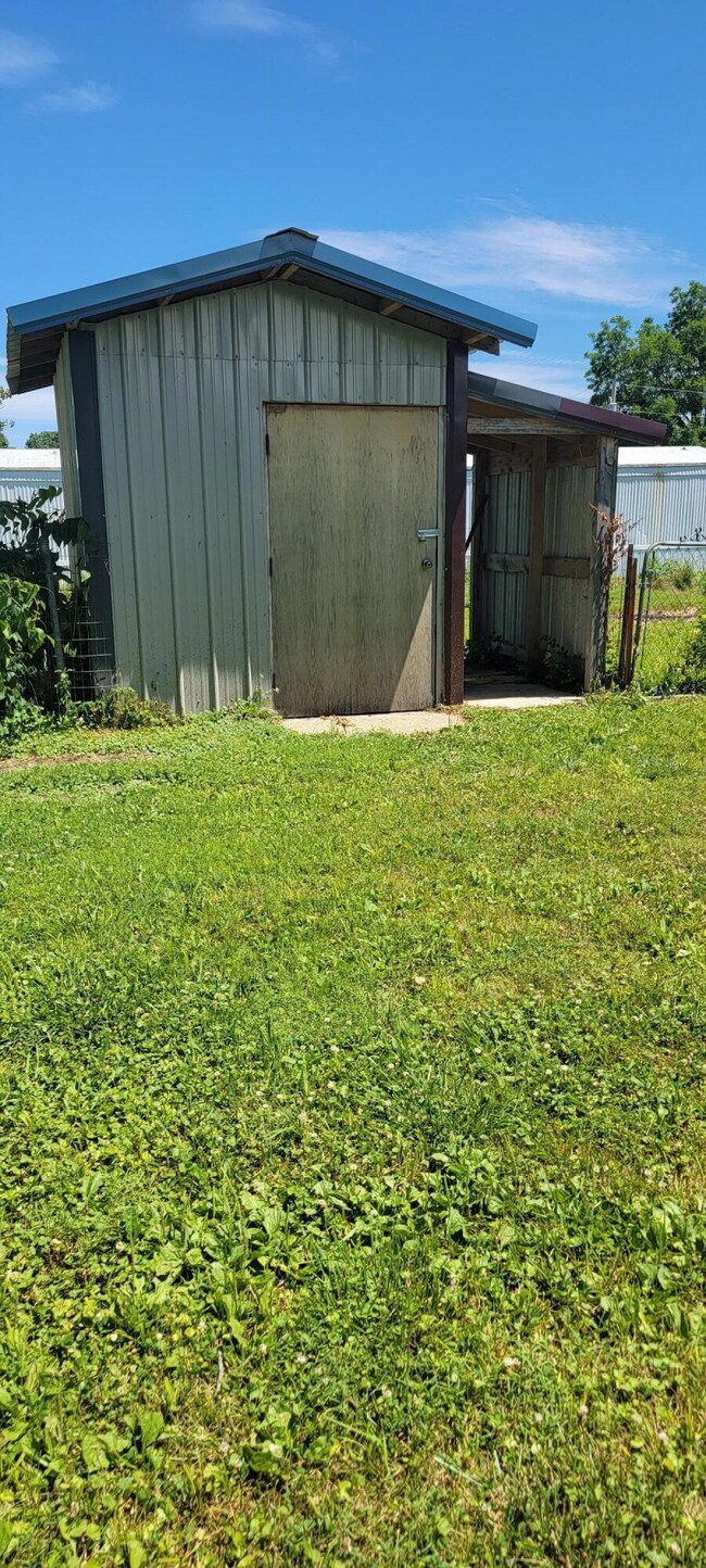 shed