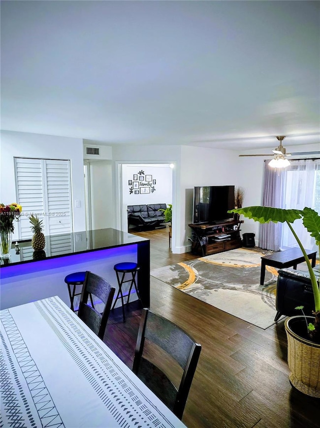 570 S Park Rd unit 17-6, Hollywood, FL 33021 - photo 4