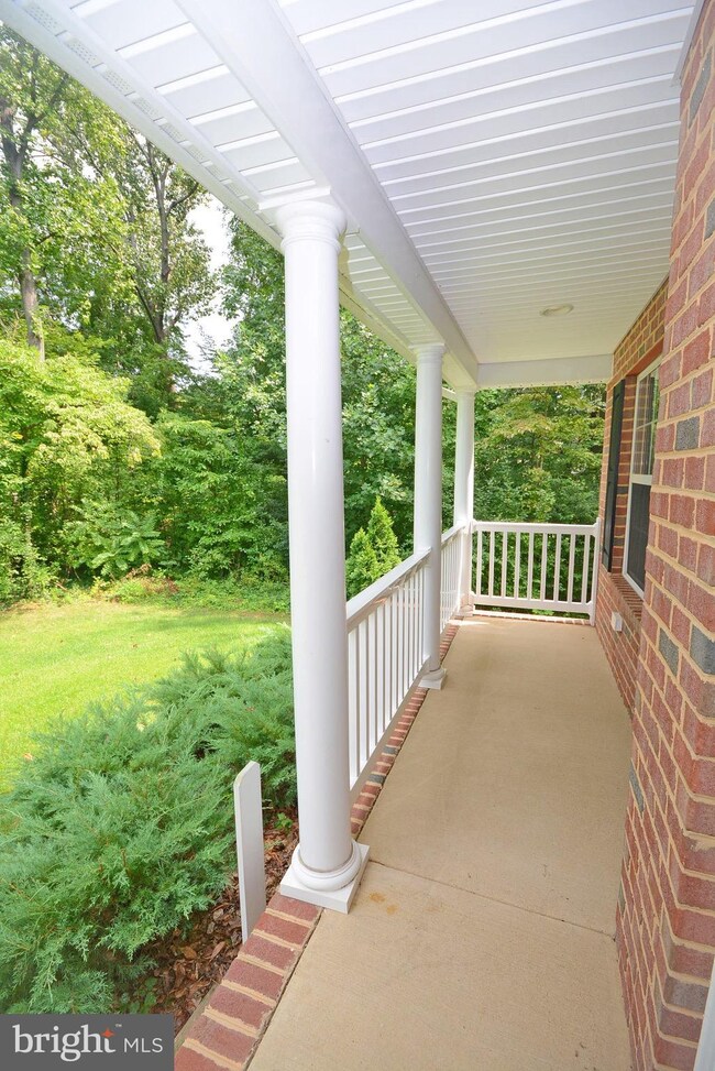 232 Bay Dale Dr, Arnold, MD 21012 - photo 2