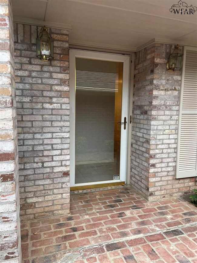 1507 Malcolm Ln, Wichita Falls, TX 76302 - photo 2