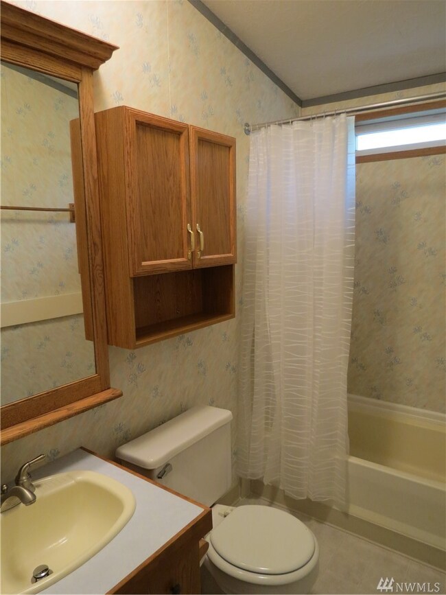 10002 237th Street Ct E, Graham, WA 98338 - photo 6