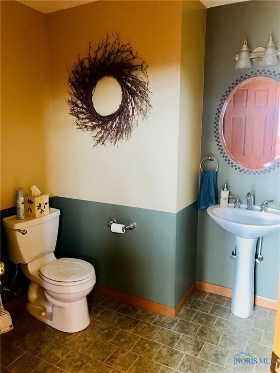 701 Tarra Oaks Dr, Findlay, OH 45840 - photo 6