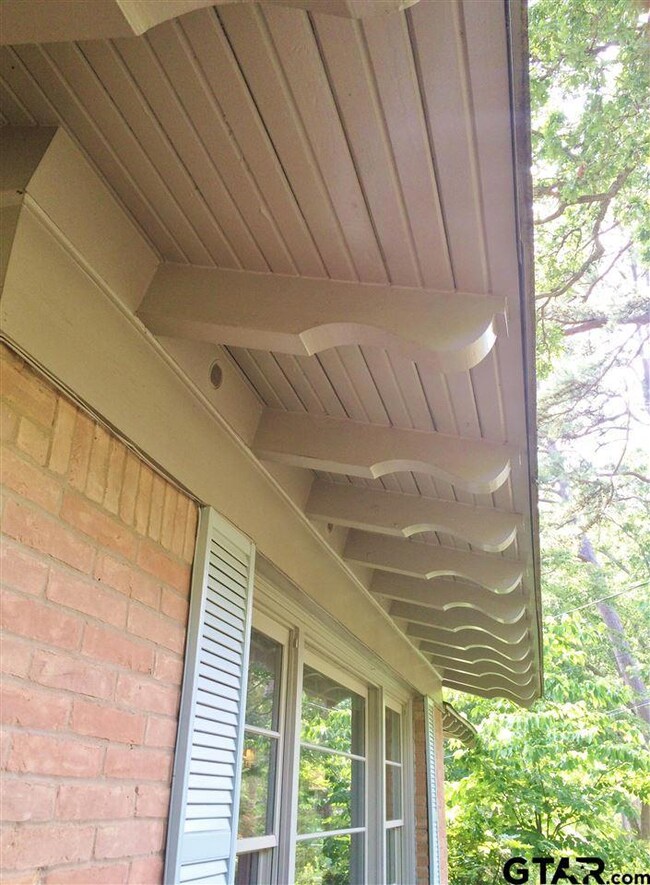 823 E Watkins St, Tyler, TX 75701 - photo 5