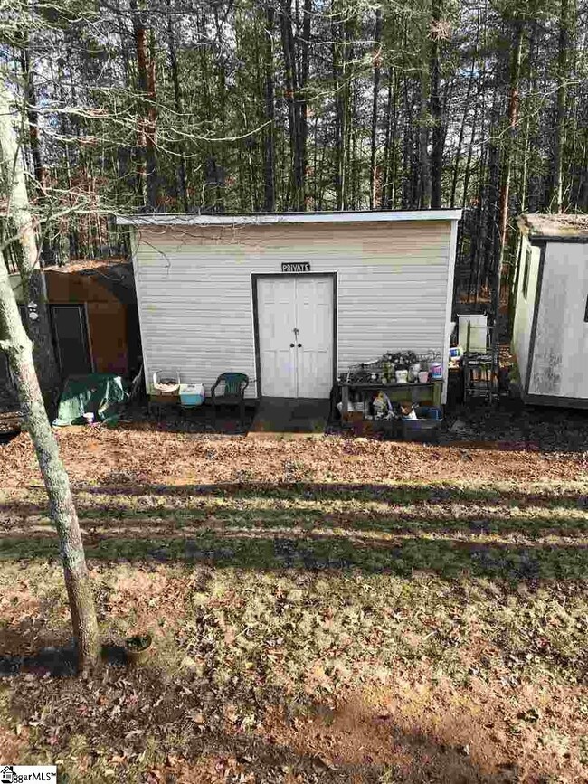 19 Camp Rd, Travelers Rest, SC 29690 - photo 5