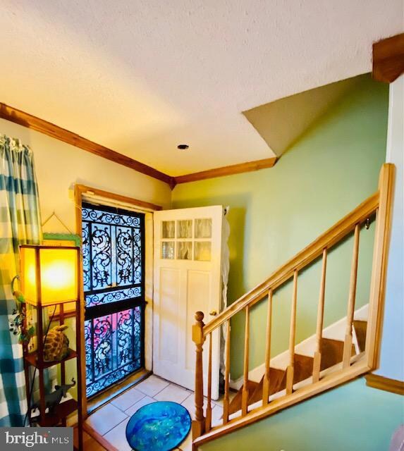 3589 Benzinger Rd, Baltimore, MD 21229 - photo 2