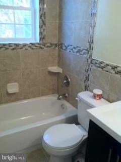 738 51st St SE, Washington, DC 20019 - photo 3