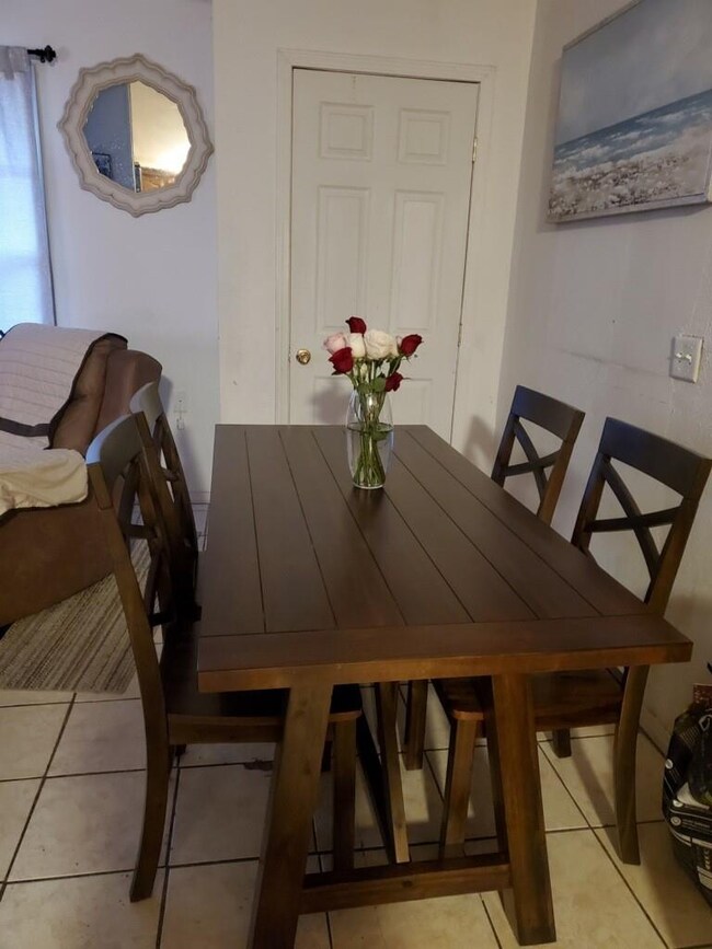 6 Hatcher Dr, Bella Vista, AR 72715 - photo 2