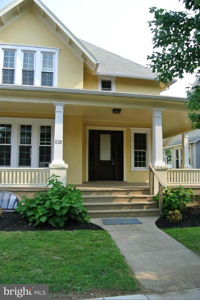 828 Mulberry Ave, Hagerstown, MD 21742 - photo 4