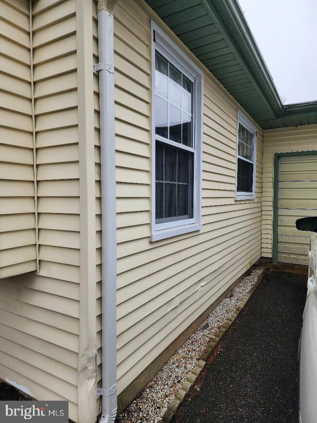 17C Penwood Dr unit 54A, Whiting, NJ 08759 - photo 2