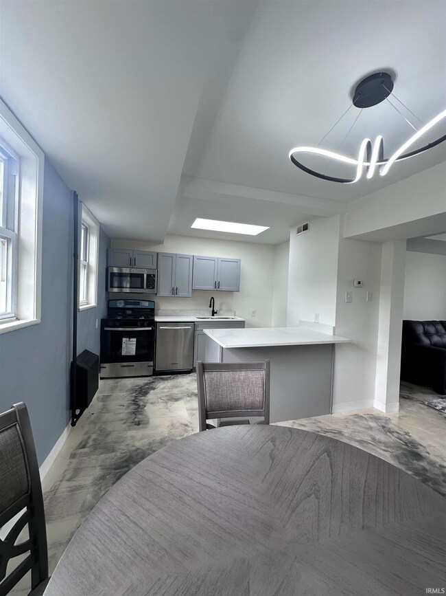 2024 Lincoln Ave unit B1, Evansville, IN 47714 - photo 6