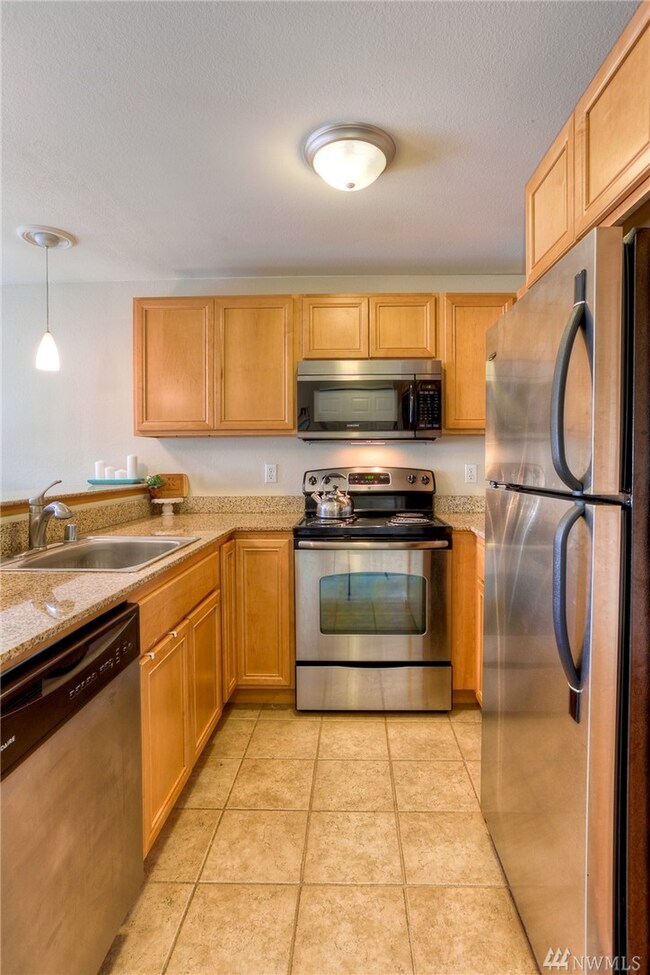 2410 Milton Way unit F, Milton, WA 98354 - photo 7