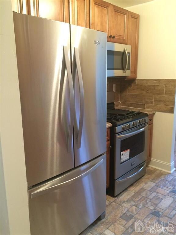 401 U S 22 unit 51C, North Plainfield, NJ 07060 - photo 5