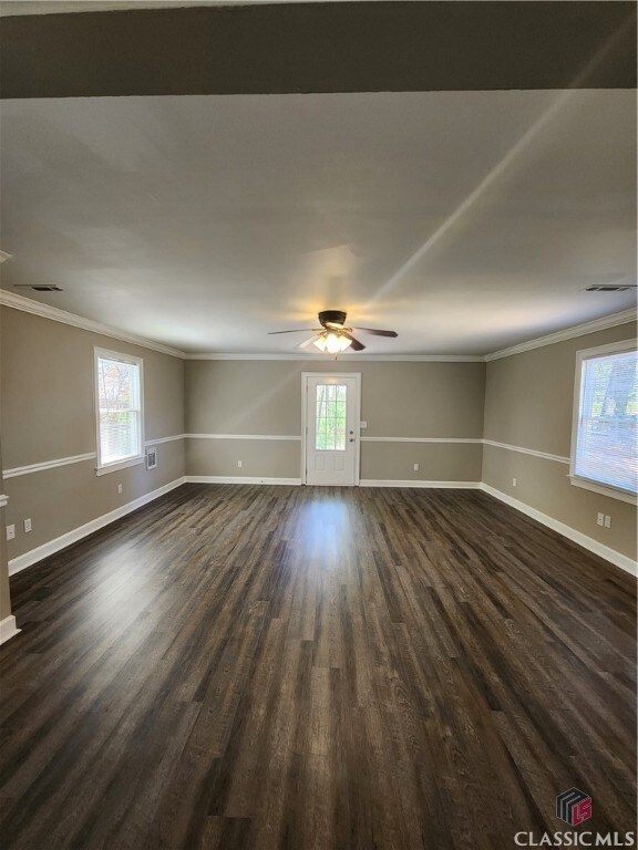 601 Warren Way, Winder, GA 30680 - photo 4