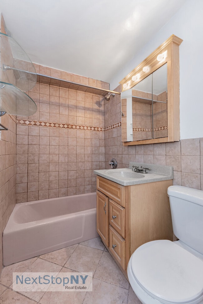 Bryn Mawr Apartments unit 7A, New York, NY 10065 - photo 6