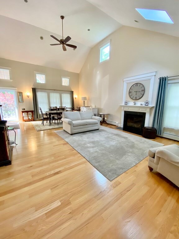 116 American Elm Ave unit 116, Hanover, MA 02339 - photo 4