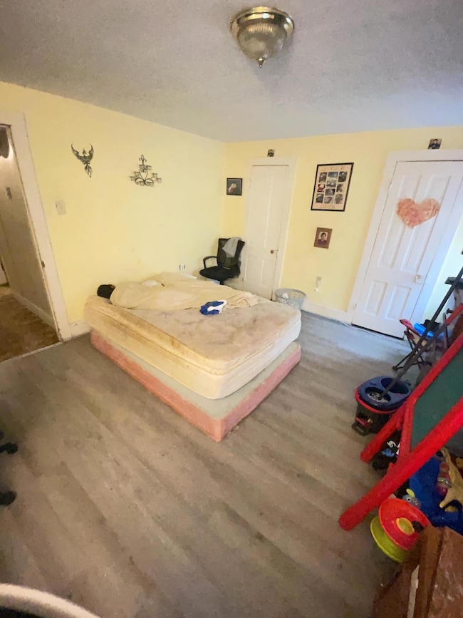 16 Laurel St, Wilkes Barre, PA 18702 - photo 5