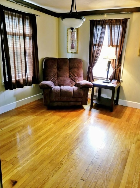 46 Macarthur Dr, Warwick, RI 02889 - photo 3